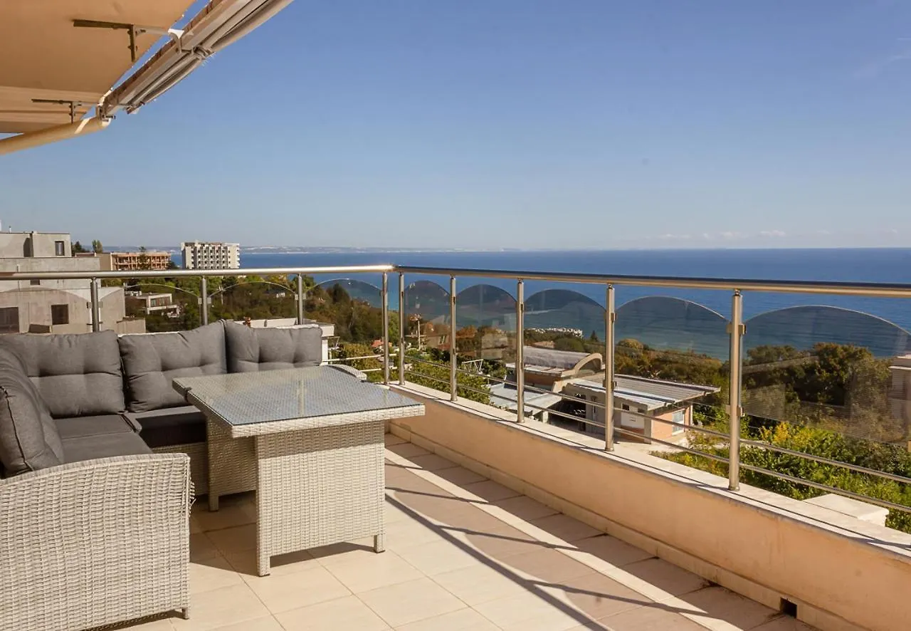 Spacious 3Bd Flat With Large Terrace & Sea View By Flat Mаnager Varna